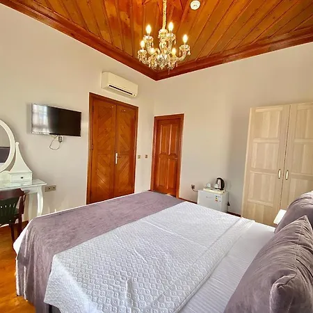 Necip Bey Konagi Homestay Antalya