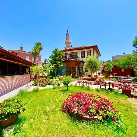 Necip Bey Konagi Accommodatie bij particulieren